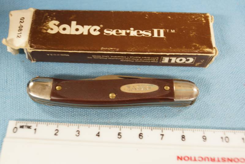 lot 6359 image: Sabre Pocket Knife NIB