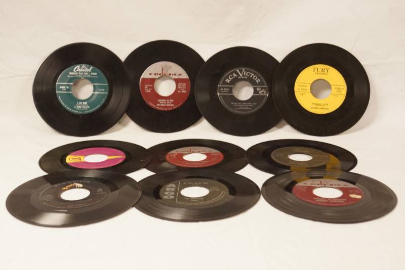 lot 5751 image: Lot of 10 45s Vinyl Records - See Titles