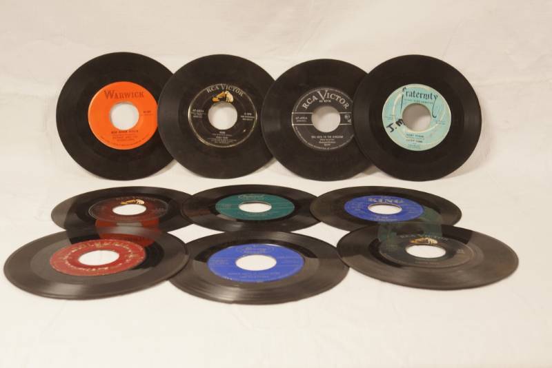 lot 5753 image: Lot of 10 45s Vinyl Records - See Titles