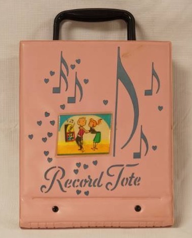 lot 5771 image: Vintage Very Cute 45 Vinyl Record Holder - Vinyl Records Included Bonus