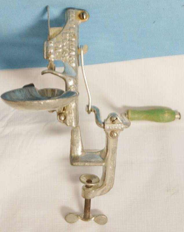 lot 5806 image: Vintage Cherry Pitter - Handy & Collectible
