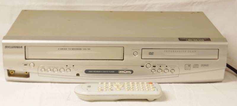 lot 5829 image: Sylvania Combo DVD and VHS Player w Remote