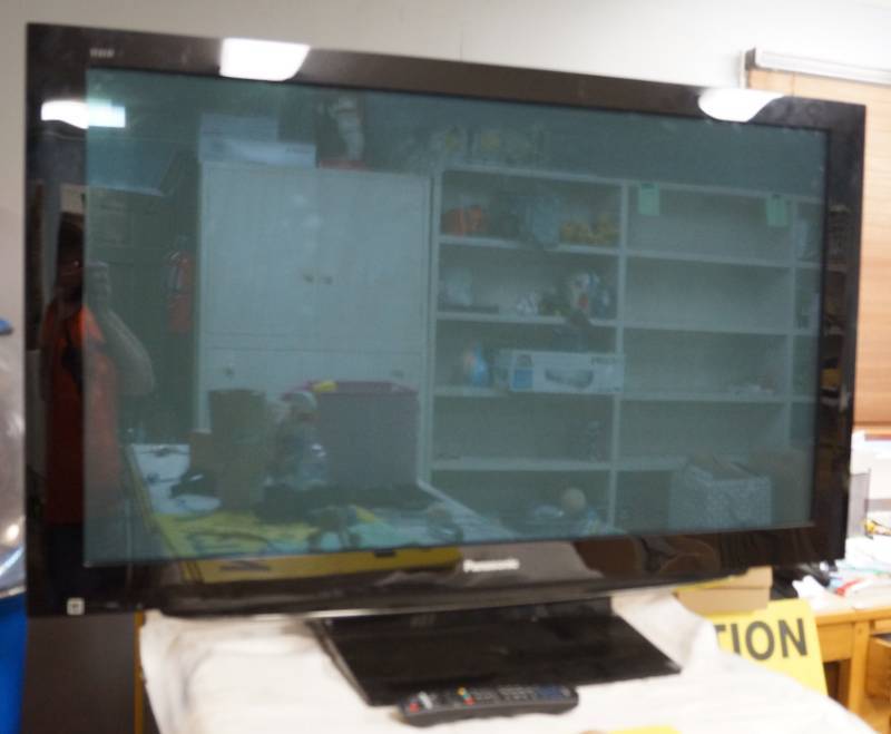 lot 5845 image: Panasonic 50 Plasma TV wRemote - Works