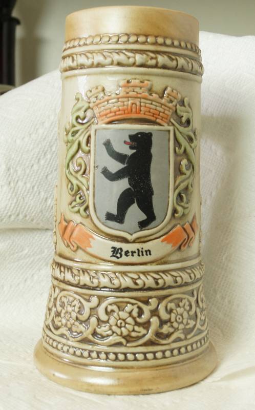lot 1066 image: Ceramarte Beer Stein - Made in Brazil - Rio Negrinho - BERLIN