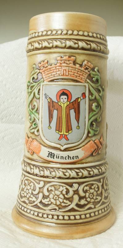 lot 1060 image: Ceramarte Beer Stein - Made in Brazil - Rio Negrinho - MUNCHEN