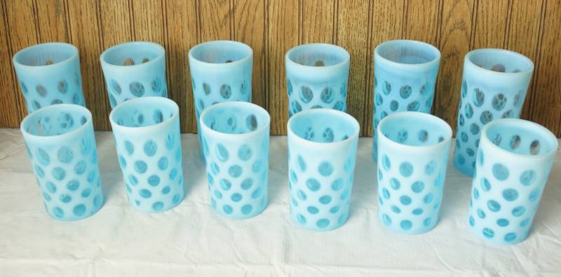 lot 1123 image: FENTON BLUE DOT - Beautiful 12 Piece Set of Glasses