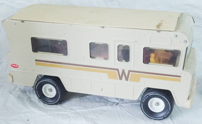 lot 1426 image: Vintage 1970s Winnebago Indian - Must Have for Tonka Collectors