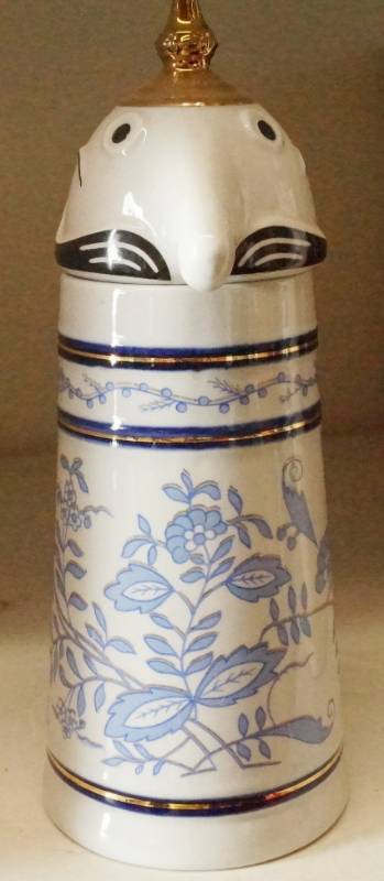 lot 1494 image: WEBCO - Ceramarte - Vintage Unique Schultz Stein