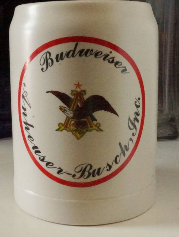 lot 1506 image: Ceramic Budweiser Eagle Mug