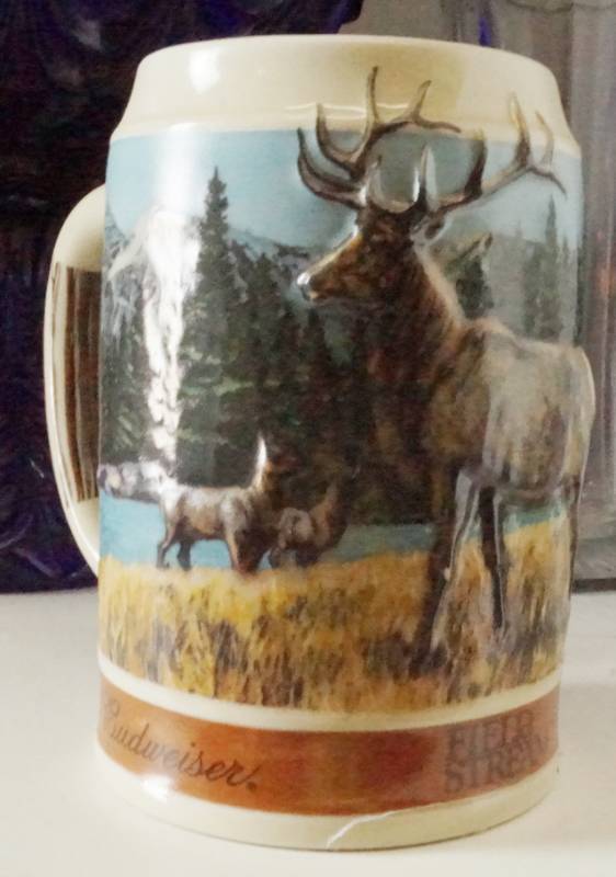 lot 1515 image: Field & Stream American Elk Collectable Mug