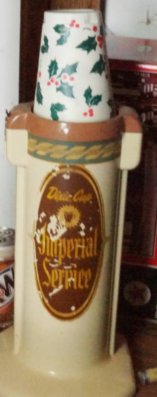 lot 1524 image: Vintage Dixie Cup Dispenser - Rare Find