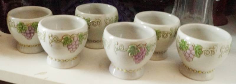 lot 1533 image: Lot of 6 Hand Painted Shot Glasses