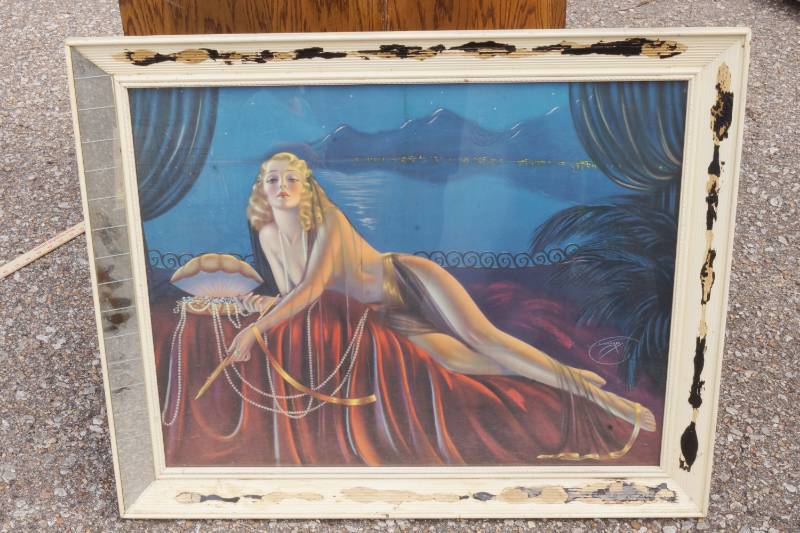 lot 5963 image: Vintage Art Beautiful Girl - Frame has Damage - See Photos