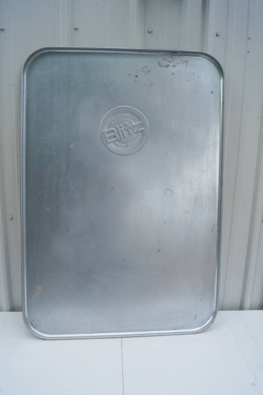 lot 5972 image: Blitz Metal Tray