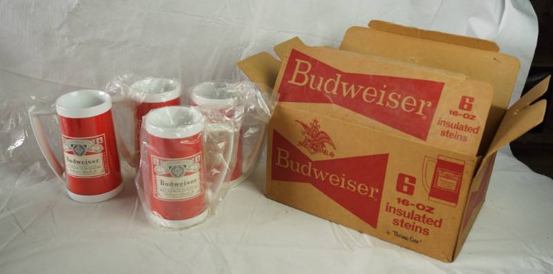 lot 1197 image: Box of 4 16 oz Insulated Budweiser Steins - BRAND NEW