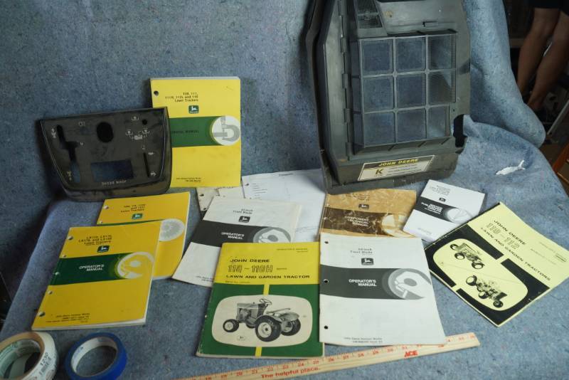 lot 1229 image: John Deere Books and Manuals