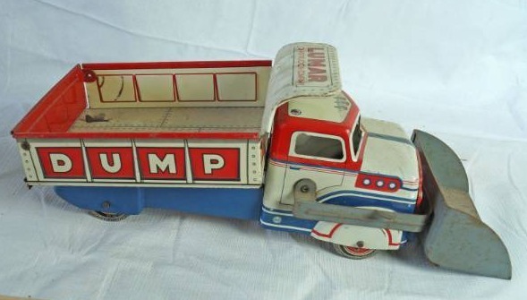 lot 1247 image: VINTAGE PRESSED STEEL LUMAR CONSTRUCTION CO SCOOP SHOVEL DUMP TRUCK