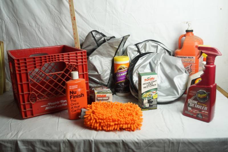 lot 1644 image: Lot of Misc. Automotive Accessories