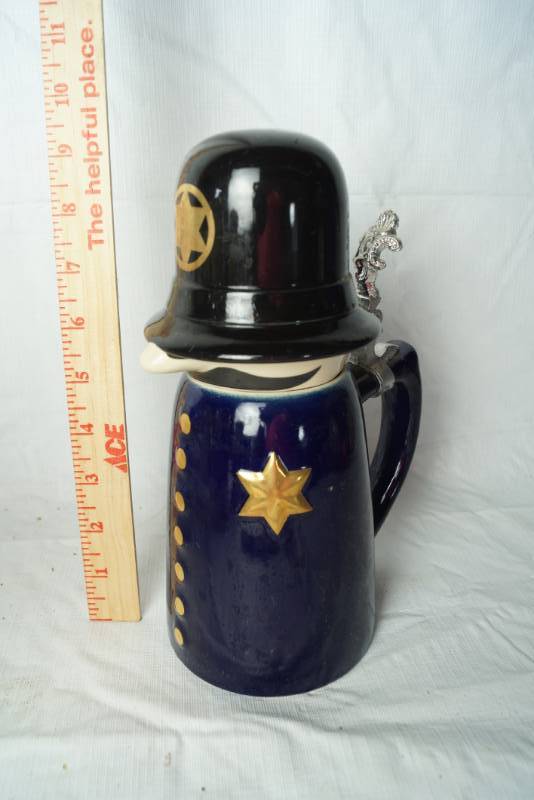 lot 1702 image: Schultz And Dooley Officer Sudds Beer Stein WEBCO Brazil Ceramarte