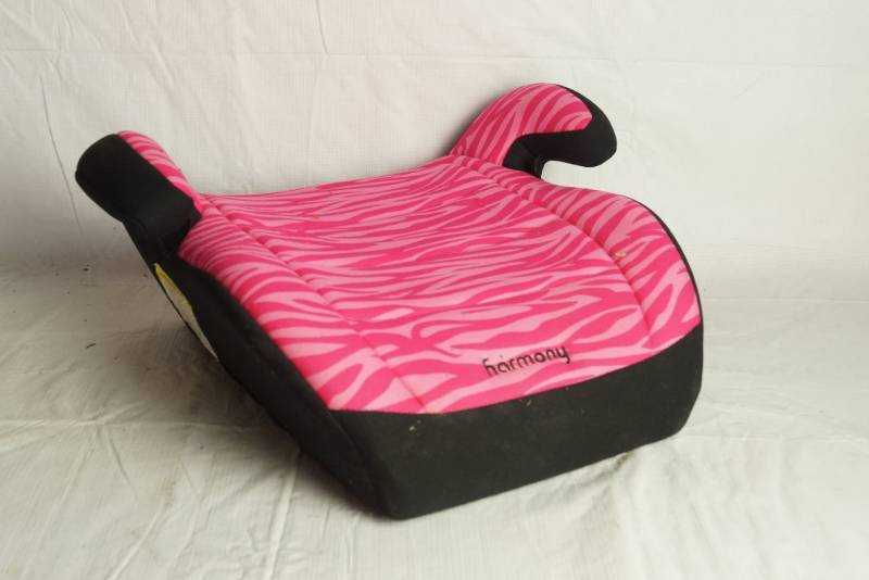 lot 1713 image: Child Booster Seat