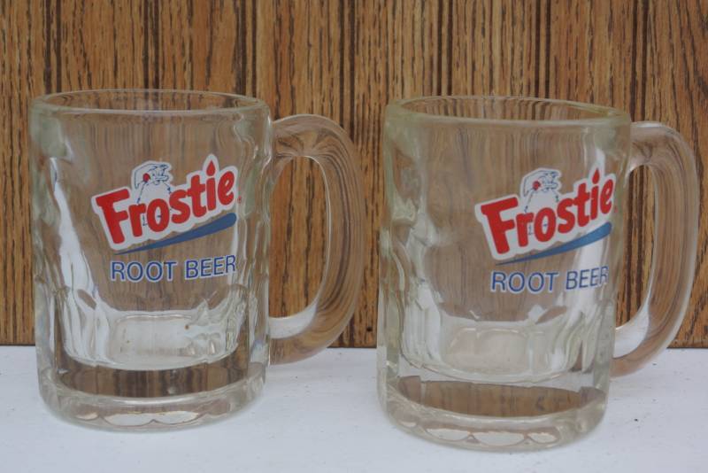 lot 1742 image: Lot of 2 Vintage Frostie Root Beer Mugs