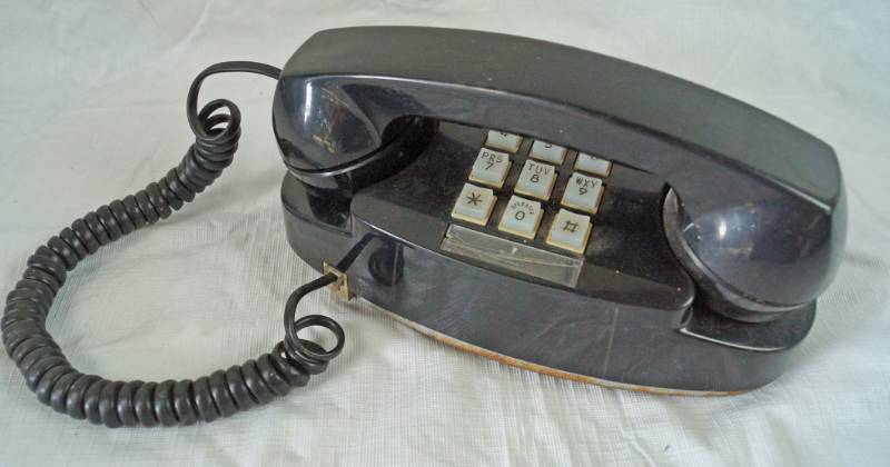 lot 1394 image: Vintage Black Push Button Telephone