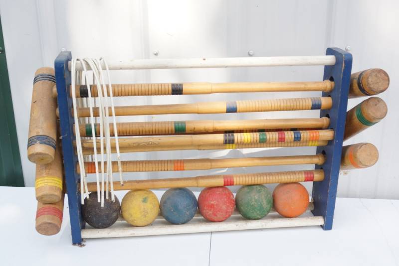 lot 1418 image: Vintage Croquet Set with Rack and Balls