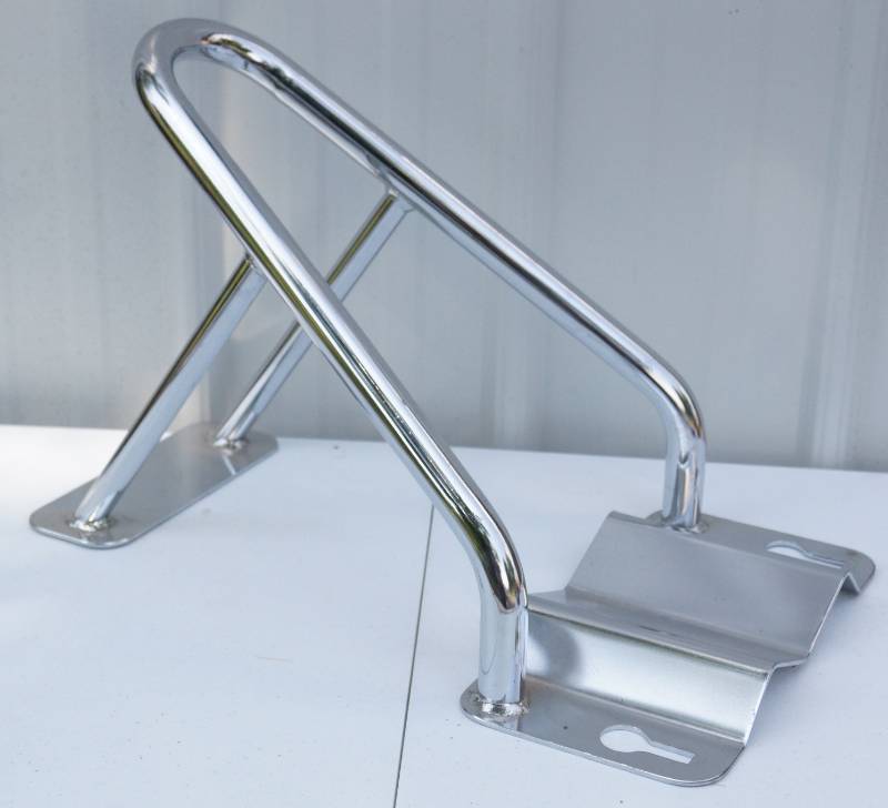 lot 1454 image: Motorcycle Sissy Bar - Rack