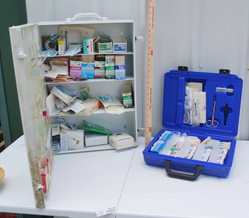 lot 5919 image: 2 First Aid Kits