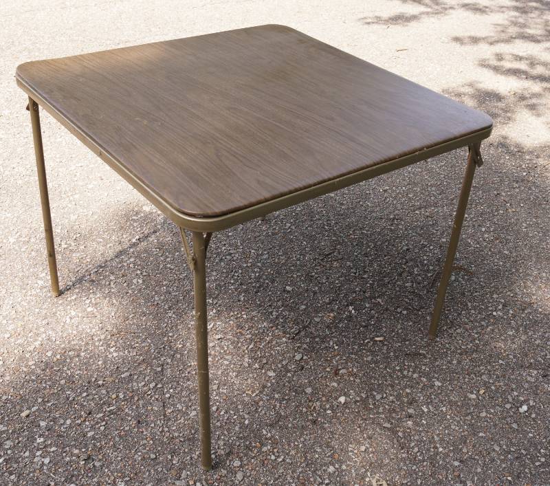 lot 5944 image: Folding Card Table