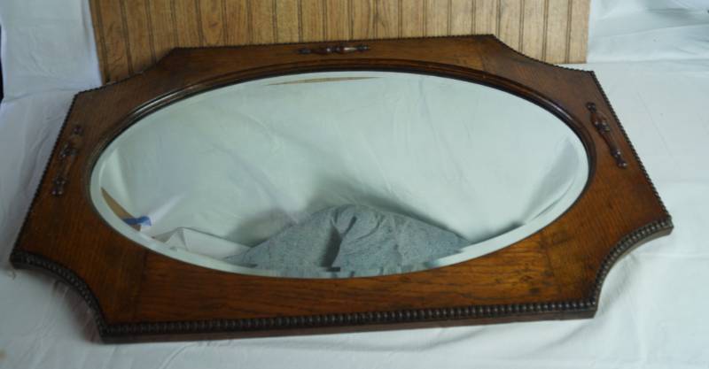 lot 1234 image: Vintage, Wooden, Ornate Mirror - NICE