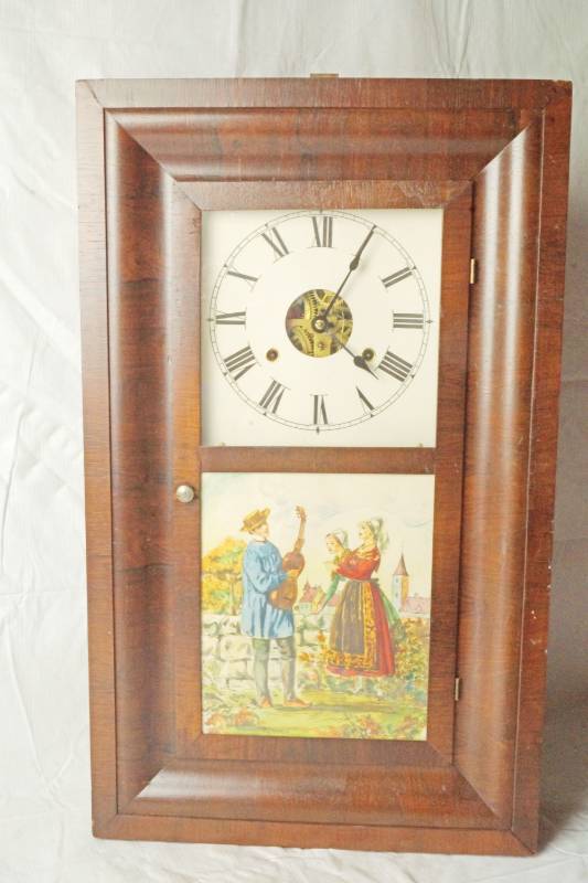 lot 1309 image: Vintage Seth Thomas Clock Dutch Peasant Family Design - WOW