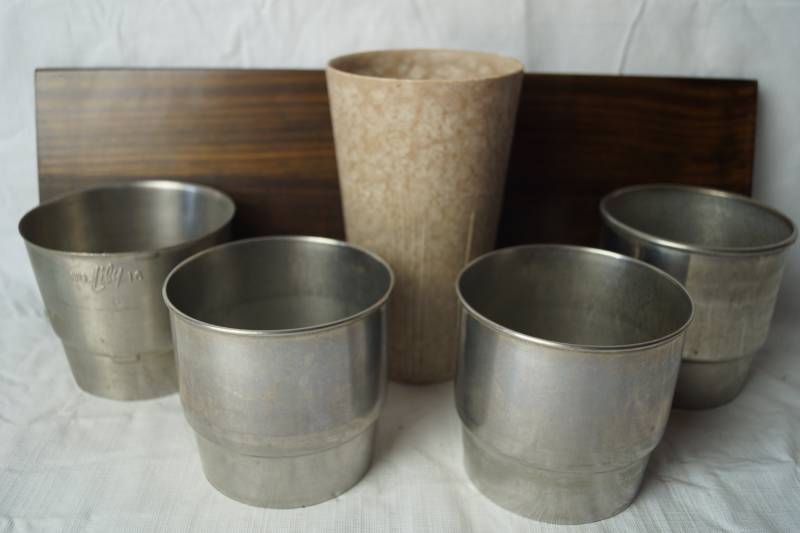 lot 1357 image: Lot of 4 Vintage Shake Collar Mixing Rings and a Vintage Composite Shake Mixing cup Way Cool