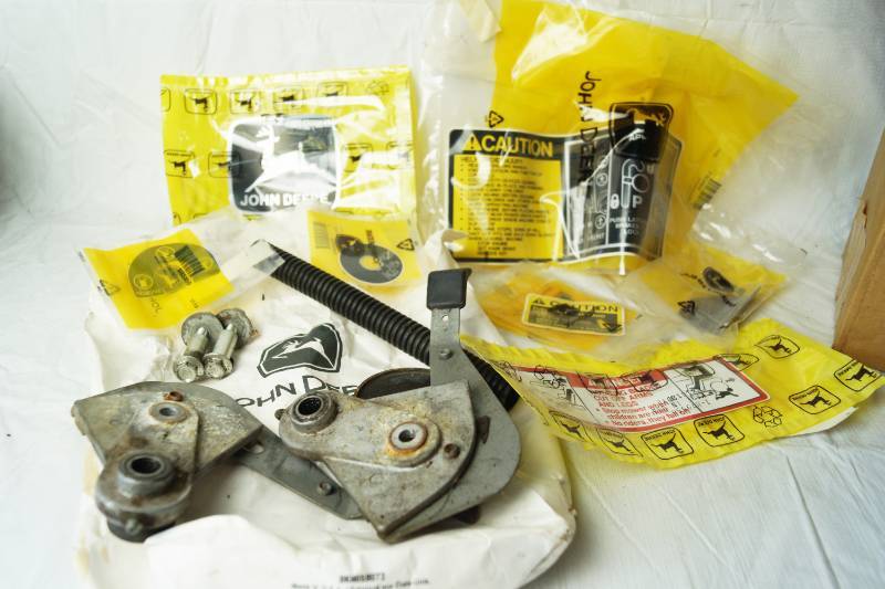 lot 1373 image: Lot of John Deere Lawnmower Parts - Many New in Packages See Pics