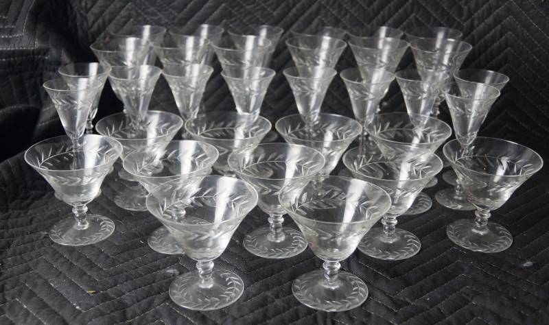 lot 1377 image: Set of Stunning Cut Glass Stemware - Very beautiful Two Sizes - This is most likely Vintage They dont make it like these anymore