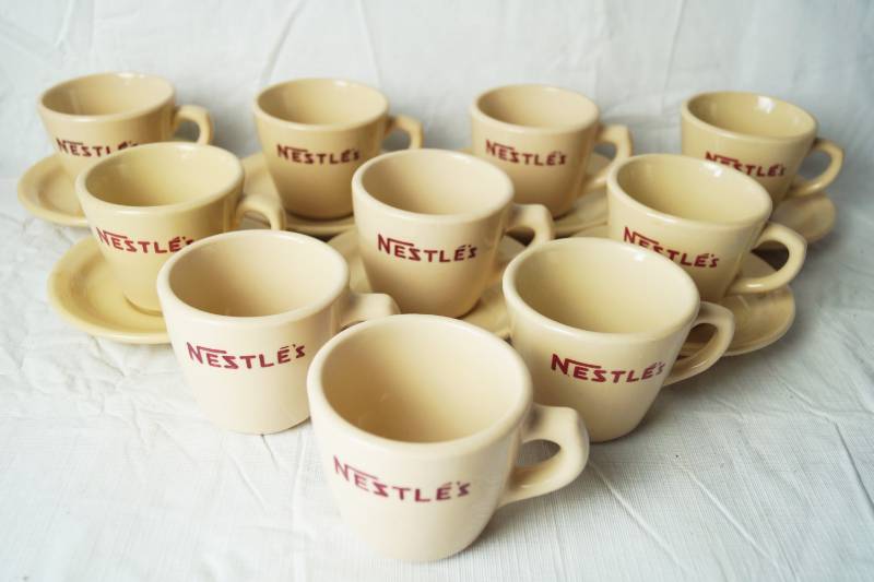 lot 1383 image: Lot of Vintage NESTLES Cocoa Mugs and Saucers - see pics - Neato