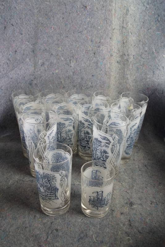 lot 1204 image: Currier and Ives Tall Clear Glasses Blue by ROYAL (USA) - Approx 13 Glasses