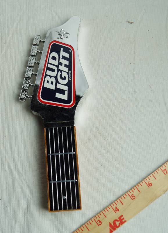 lot 1648 image: Collectible BUD LIGHT Beer Tap Handle - GUITAR DESIGN - Excellent Condition