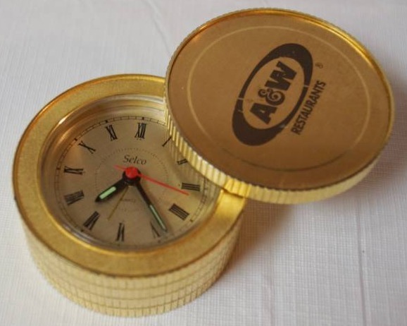 lot 1800 image: Vintage Rare A&W Root Beer Restaurants Clock - Very Cool