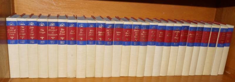 lot 1942 image: Lot of 26 Vintage Books - Set of Western Classic Novels by ZANE GREY