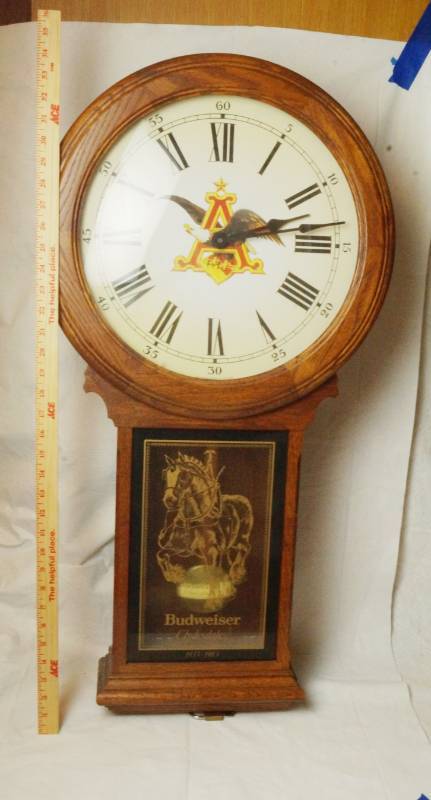 lot 1946 image: Vintage Unique Rare Budweiser Wall Clock - Very Cool Find CLYDESDALES 50th Anniversary