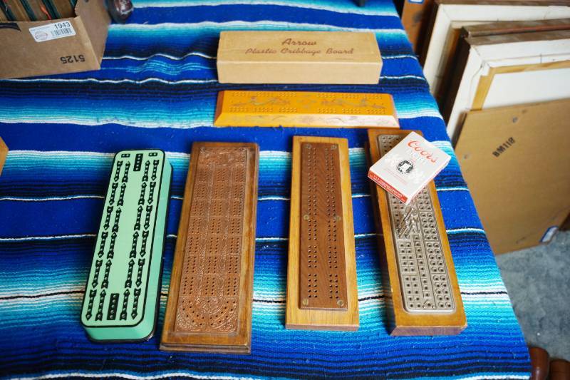 lot 1958 image: Lot of Cribbage Board Games - WOW