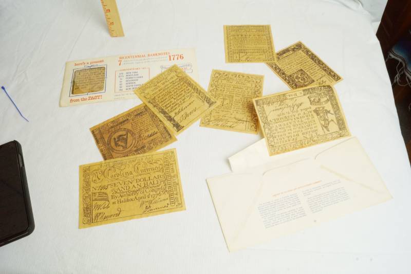 lot 1972 image: Promotional Bicentennial Banknotes - Very Cool Find