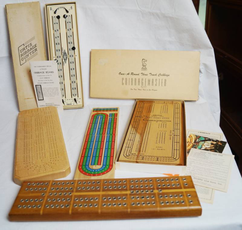 lot 1863 image: Lot of Cribbage Games - Very Cool