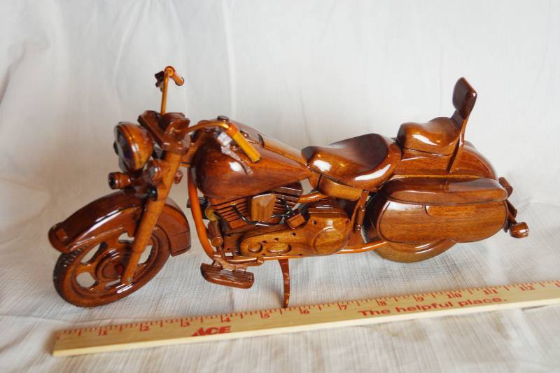 lot 1980 image: Vintage Unique Rare Wooden Carved Motorcycle - Check This Out Almost 12 Long Detailed