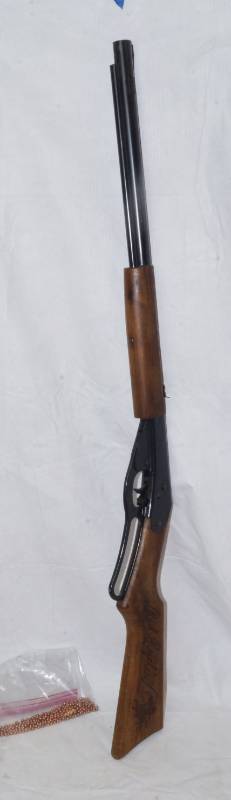 lot 1999 image: Red Rider BB Gun w bag of BBS