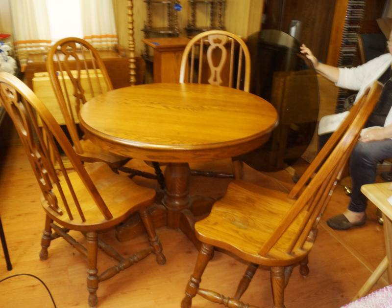 lot 1904 image: Ronson Bro Company - Solid Wood Dining Table w 4 Chairs and Glass Top - Since 1848 Numbered 2 1981 NICE