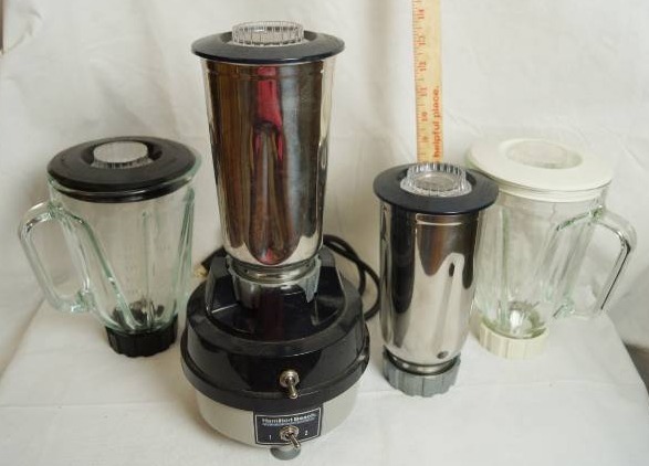 lot 2105 image: Vintage Hamilton Beach - MixerBlender and Shake Maker w Extra Pitchers M# 907SY - WORKS
