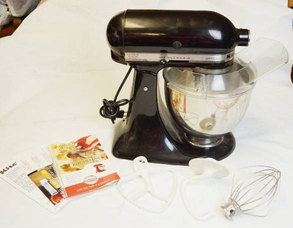 lot 2123 image: KitchenAid Stand Mixer wbook and attachments - WORKS