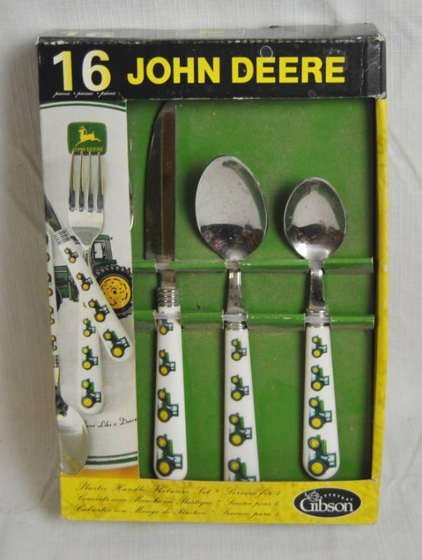 lot 2116 image: Set of John Deere Dinner Silver Ware - Nice Gift NEW IN BOX